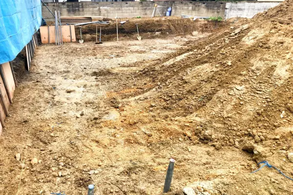 建物基礎用の根切り工事